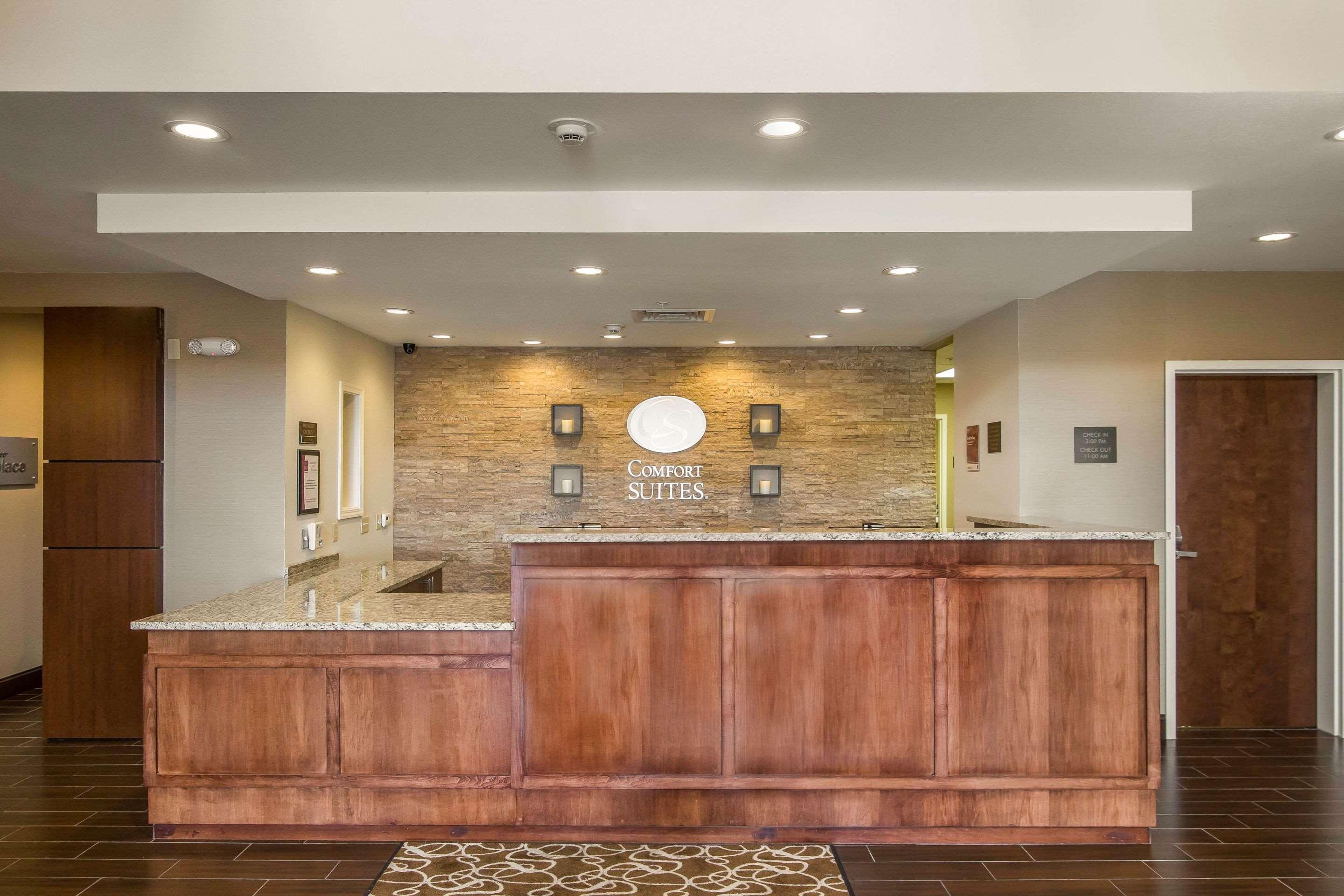 Comfort Suites - Dodge City Exterior foto