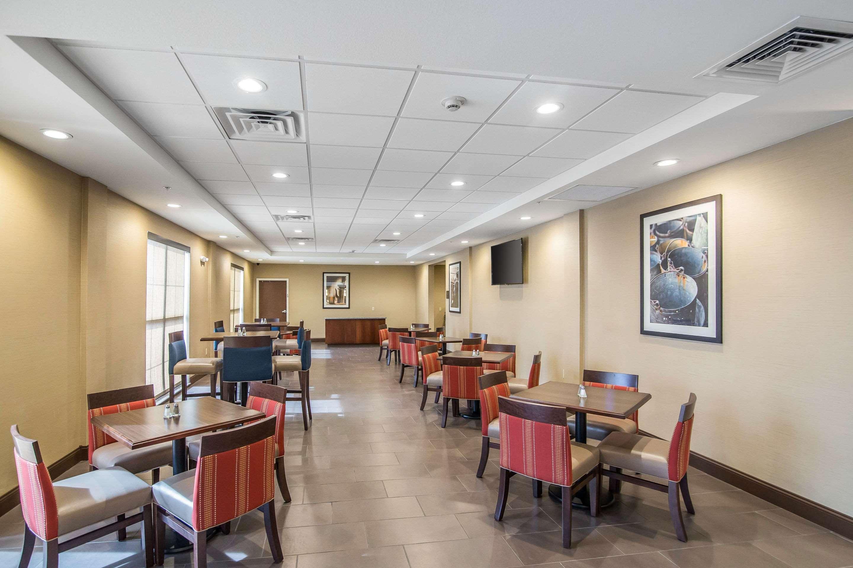 Comfort Suites - Dodge City Exterior foto